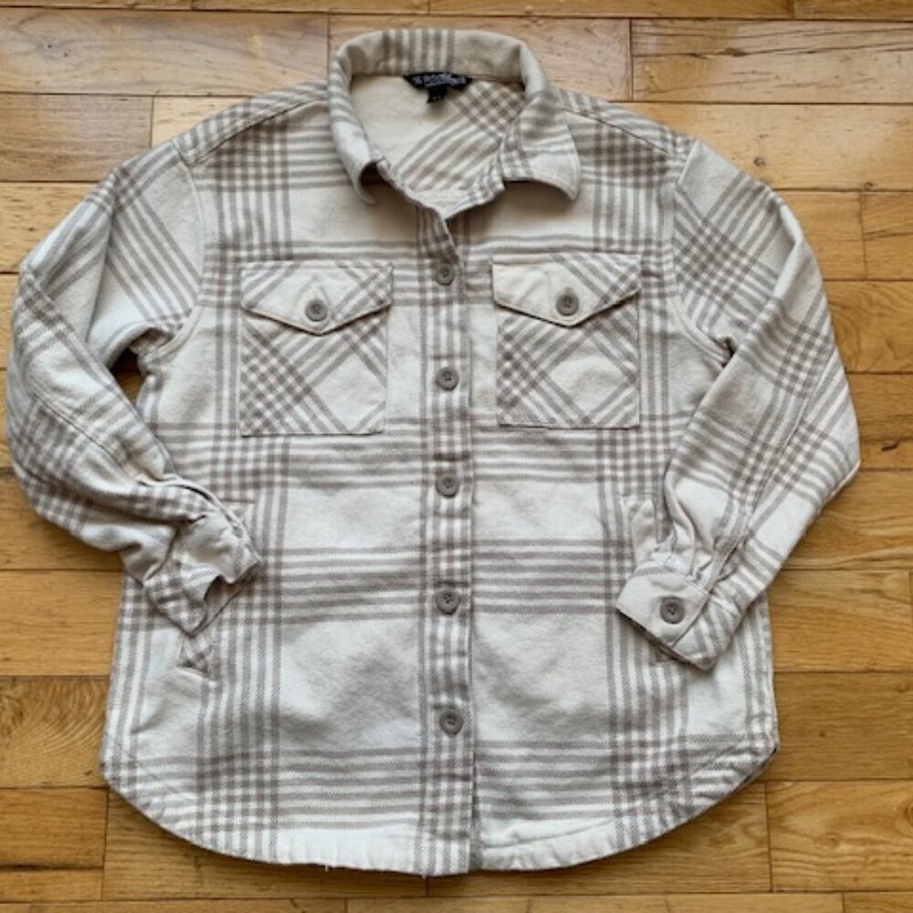 The B.C. Clothing Co Cream Plaid Shacket | Small - Picture 2 of 8